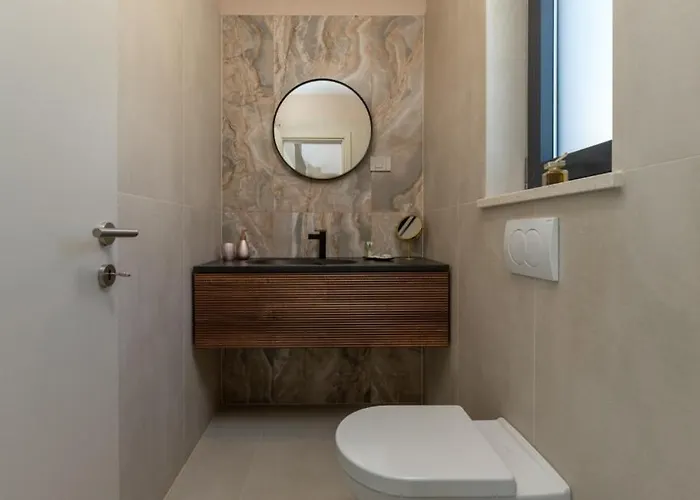 Laguna Blu By Guide *