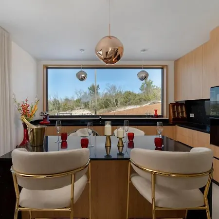 Villa Laguna Blu By Guide *