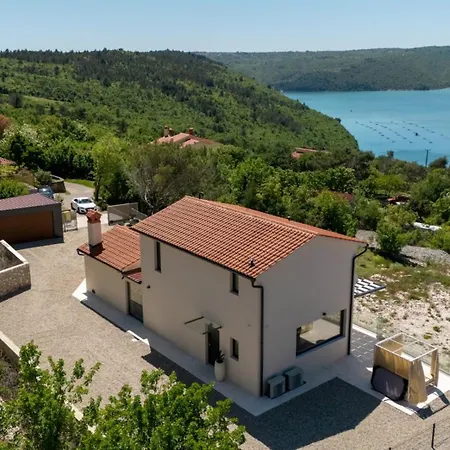 فيلة Laguna Blu By Guide Trget