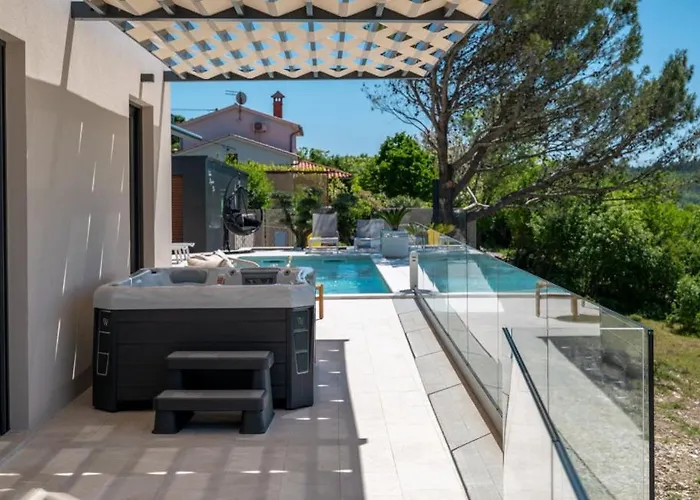 Laguna Blu By Guide 빌라 *